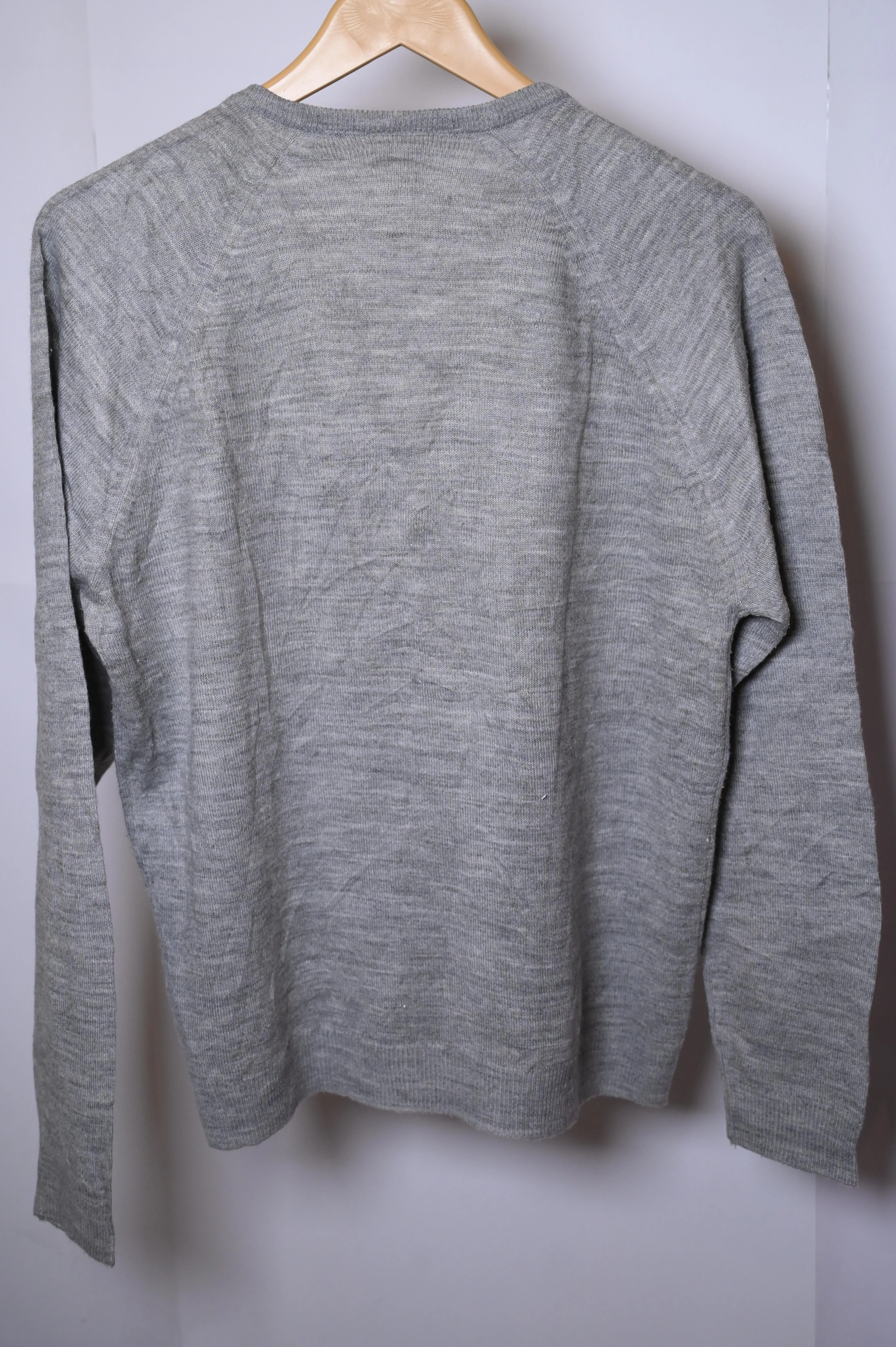 St. Michael Medium Grey Sweatshirt